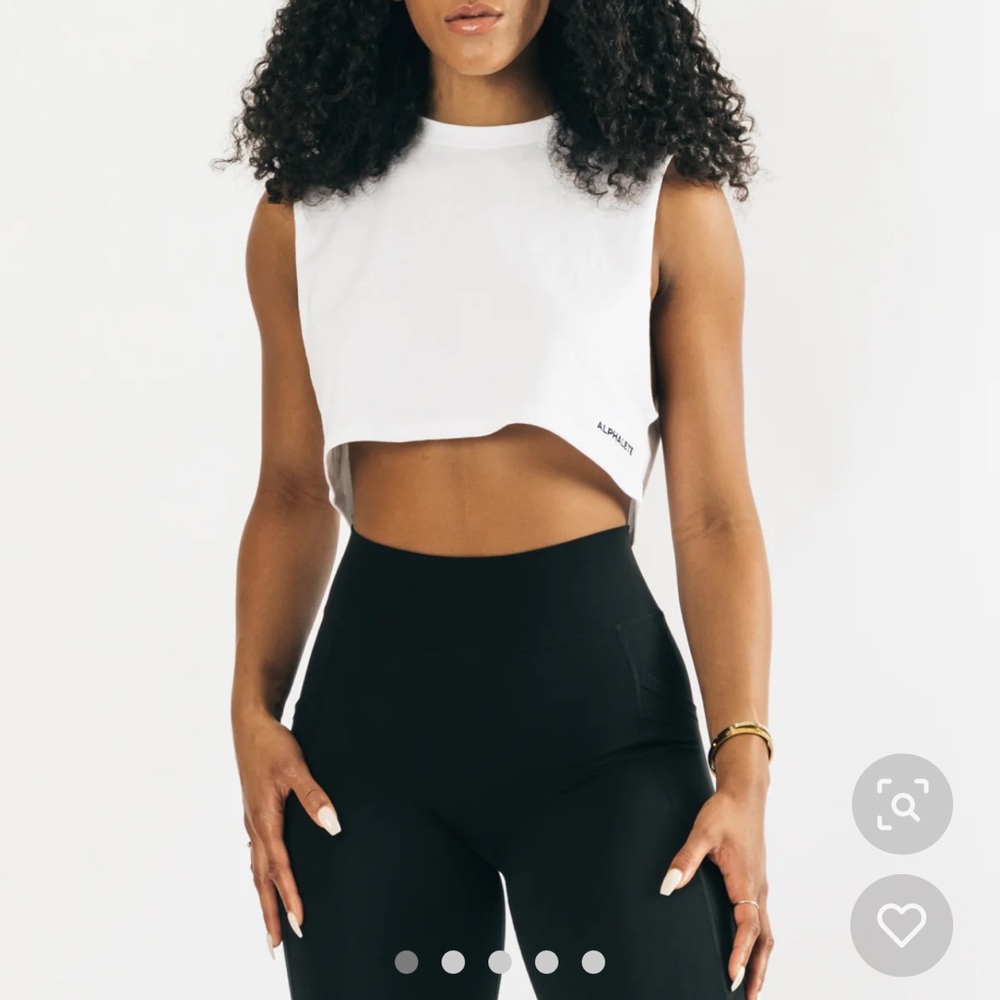 Alphalete cropped top